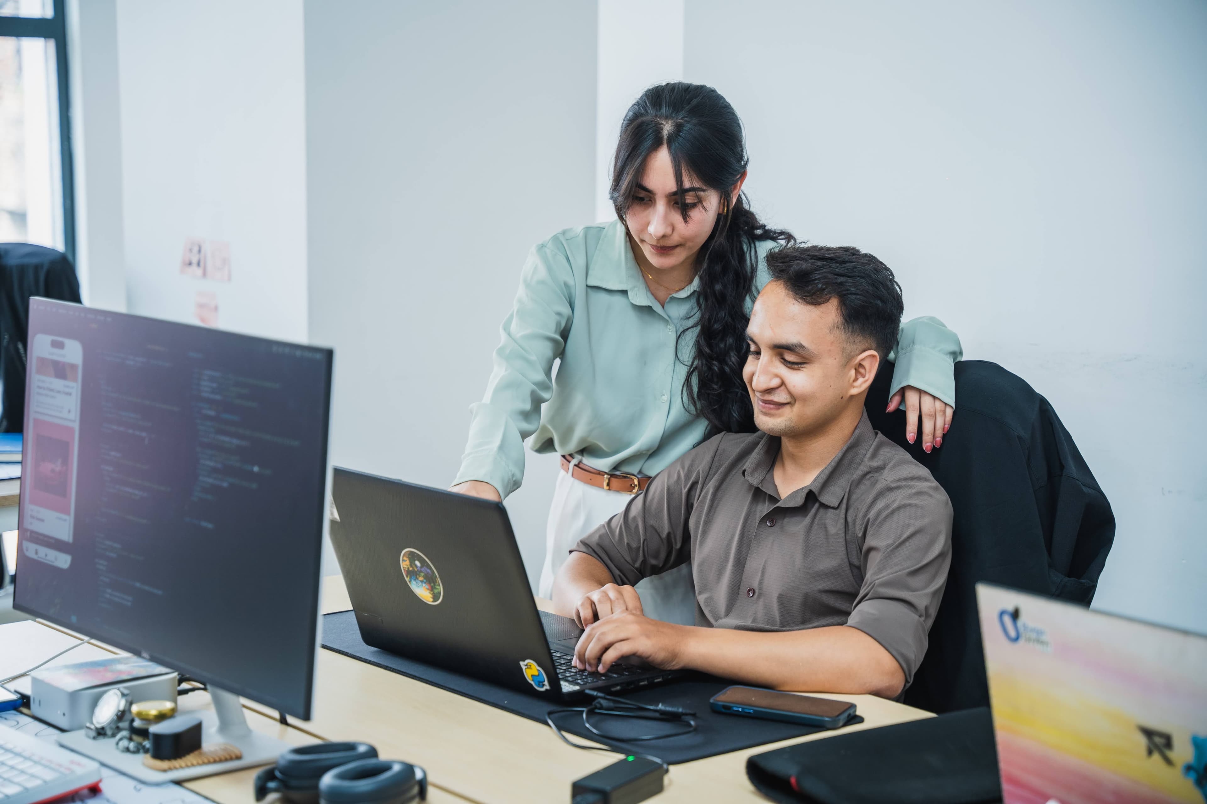 Avinto workplace